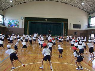 DSCF0850体育大会２年_R.JPG