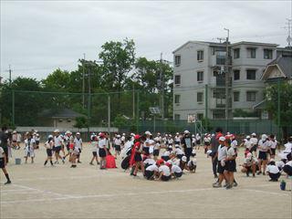 DSCF1054　石拾い_R.JPG
