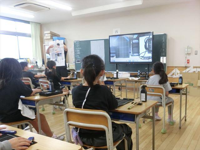CIMG2013_LI_R.jpg