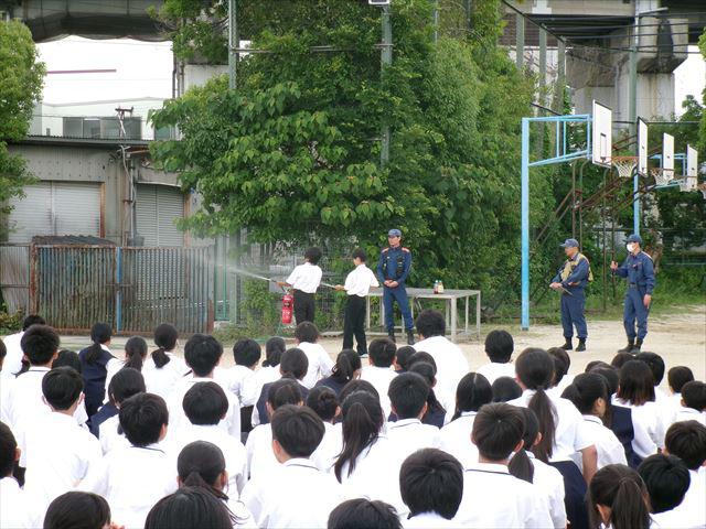 100_0056_R.JPG