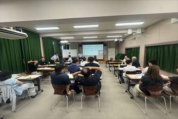 IMG_7483_R.jpg